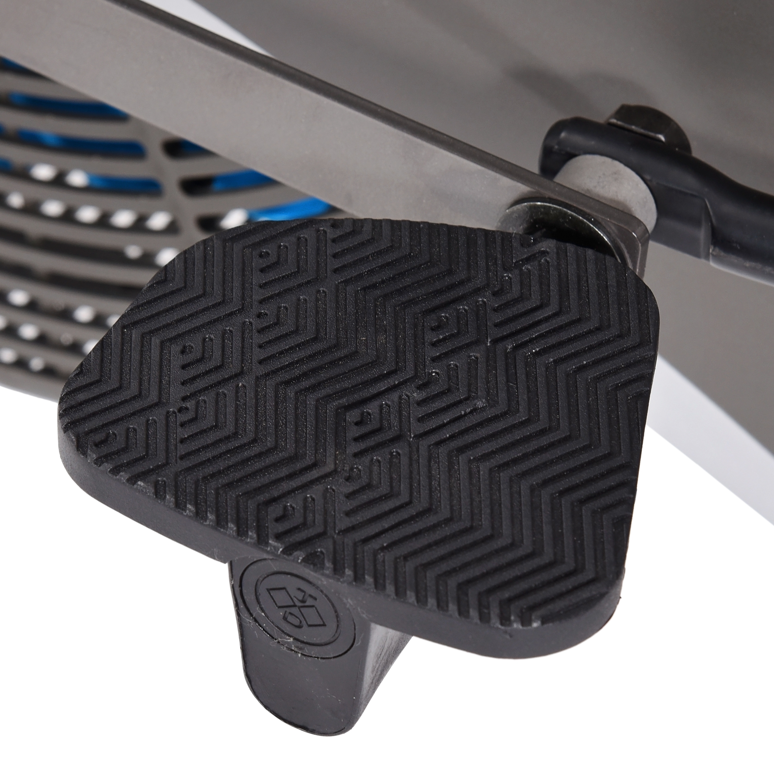 Cycling pedal on Stamina Air Resistance Bike 876 photo.